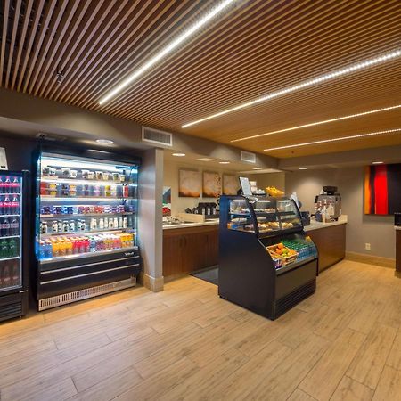 Hilton Phoenix Airport Bagian luar foto