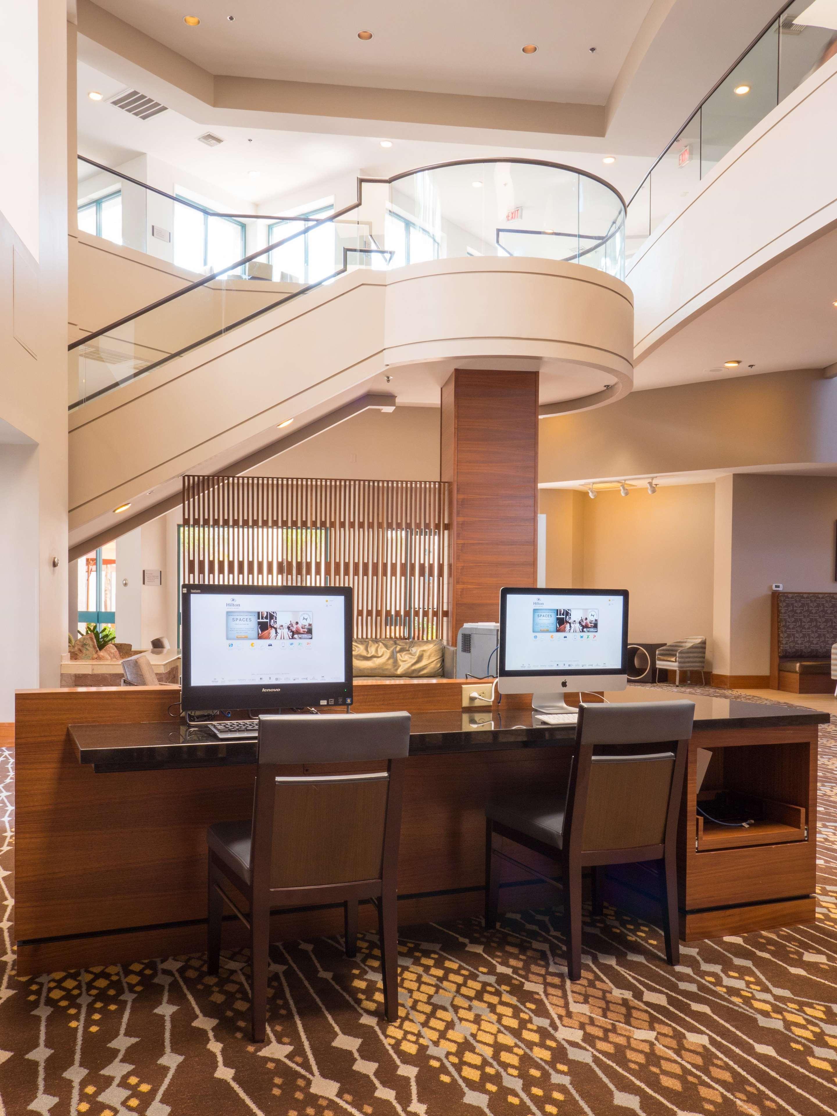Hilton Phoenix Airport Bagian luar foto