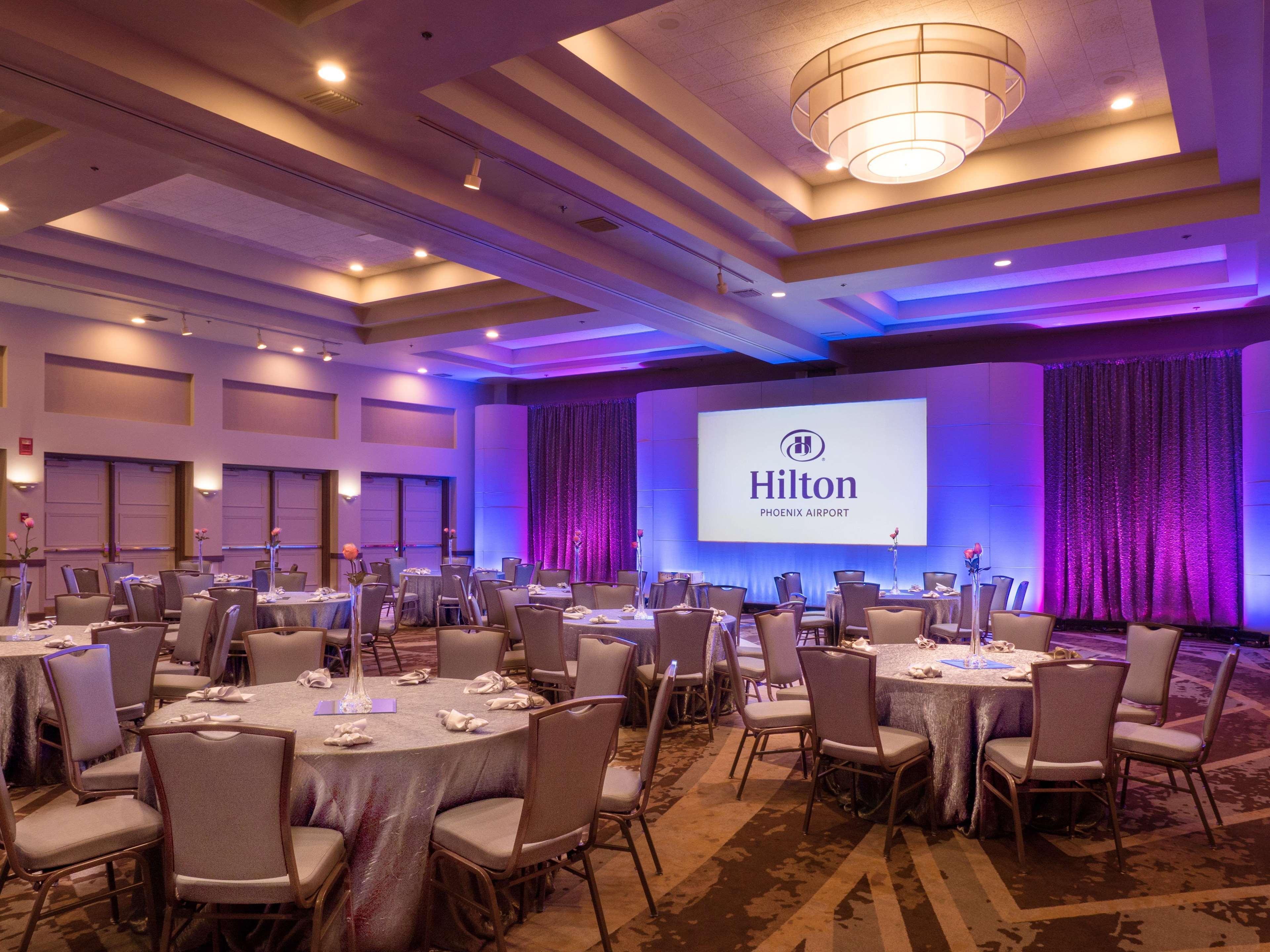 Hilton Phoenix Airport Bagian luar foto