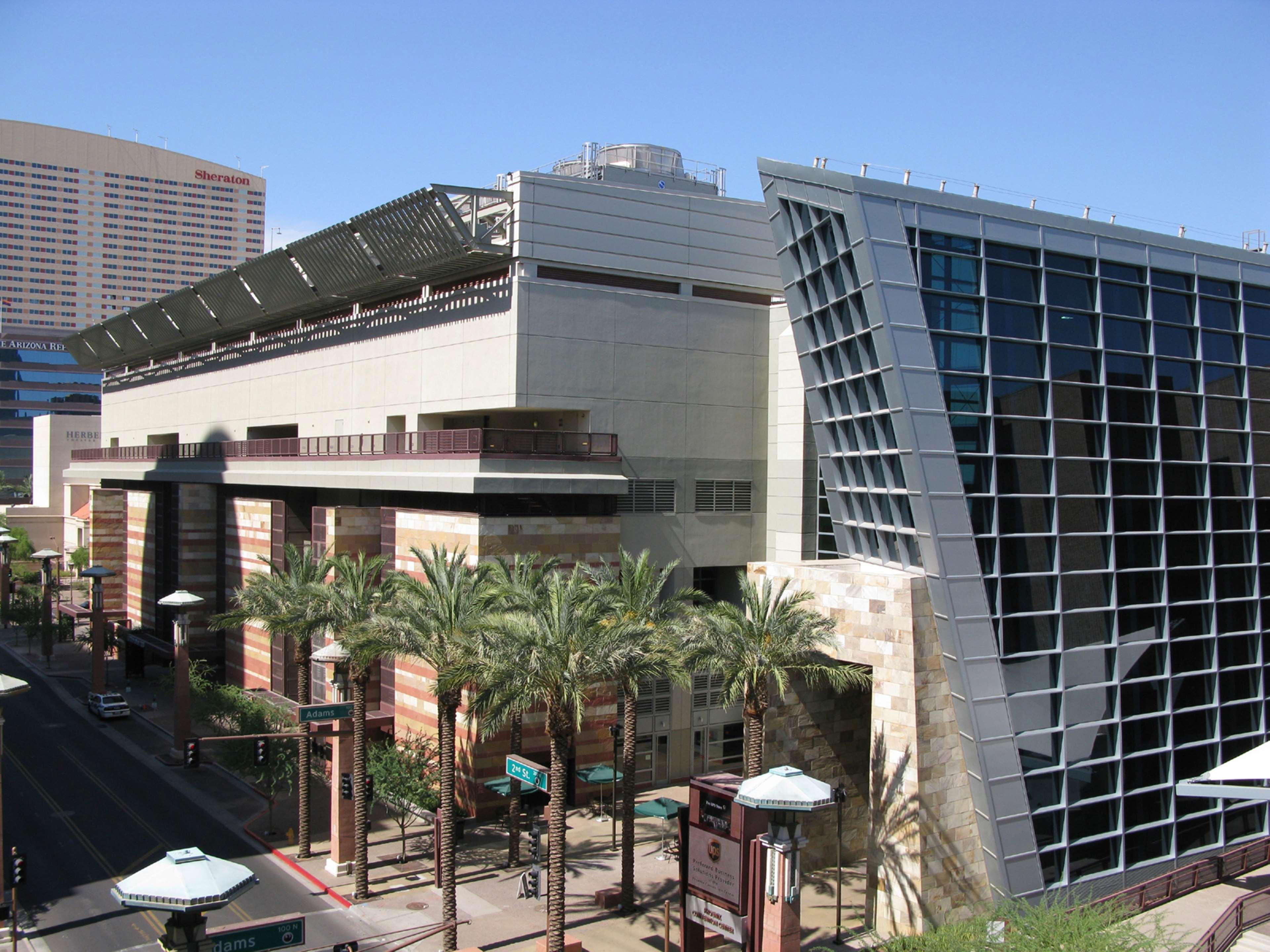 Hilton Phoenix Airport Bagian luar foto