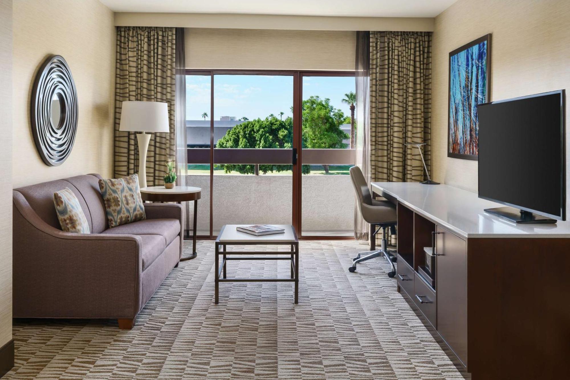 Hilton Phoenix Airport Bagian luar foto