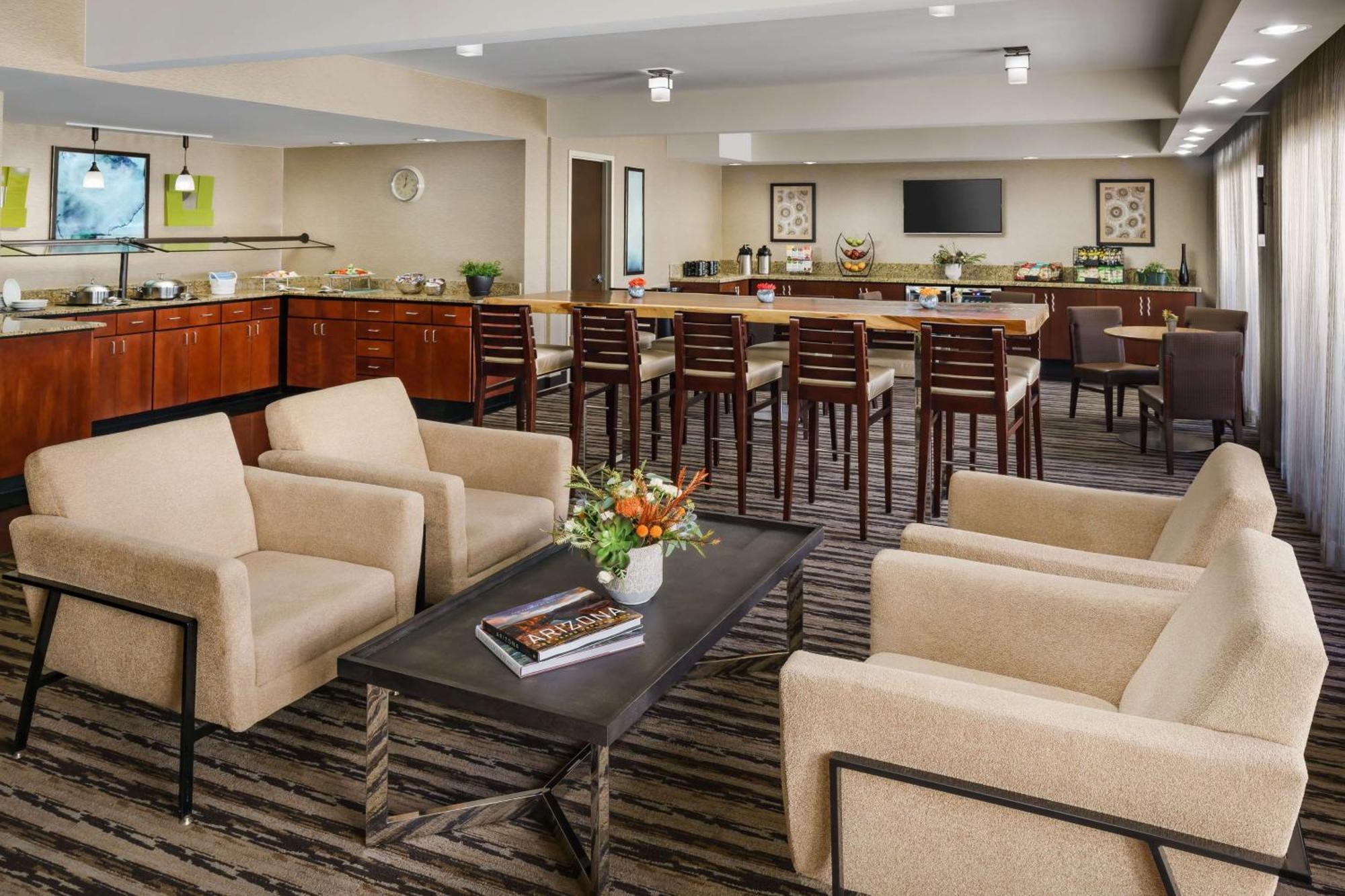 Hilton Phoenix Airport Bagian luar foto