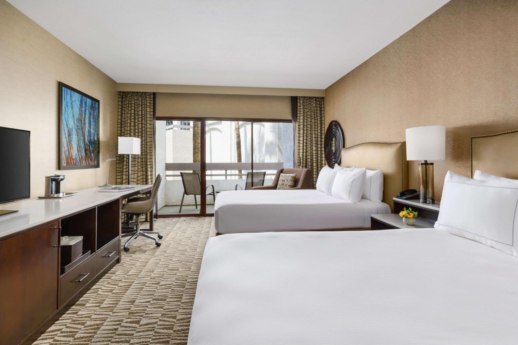 Hilton Phoenix Airport Bagian luar foto