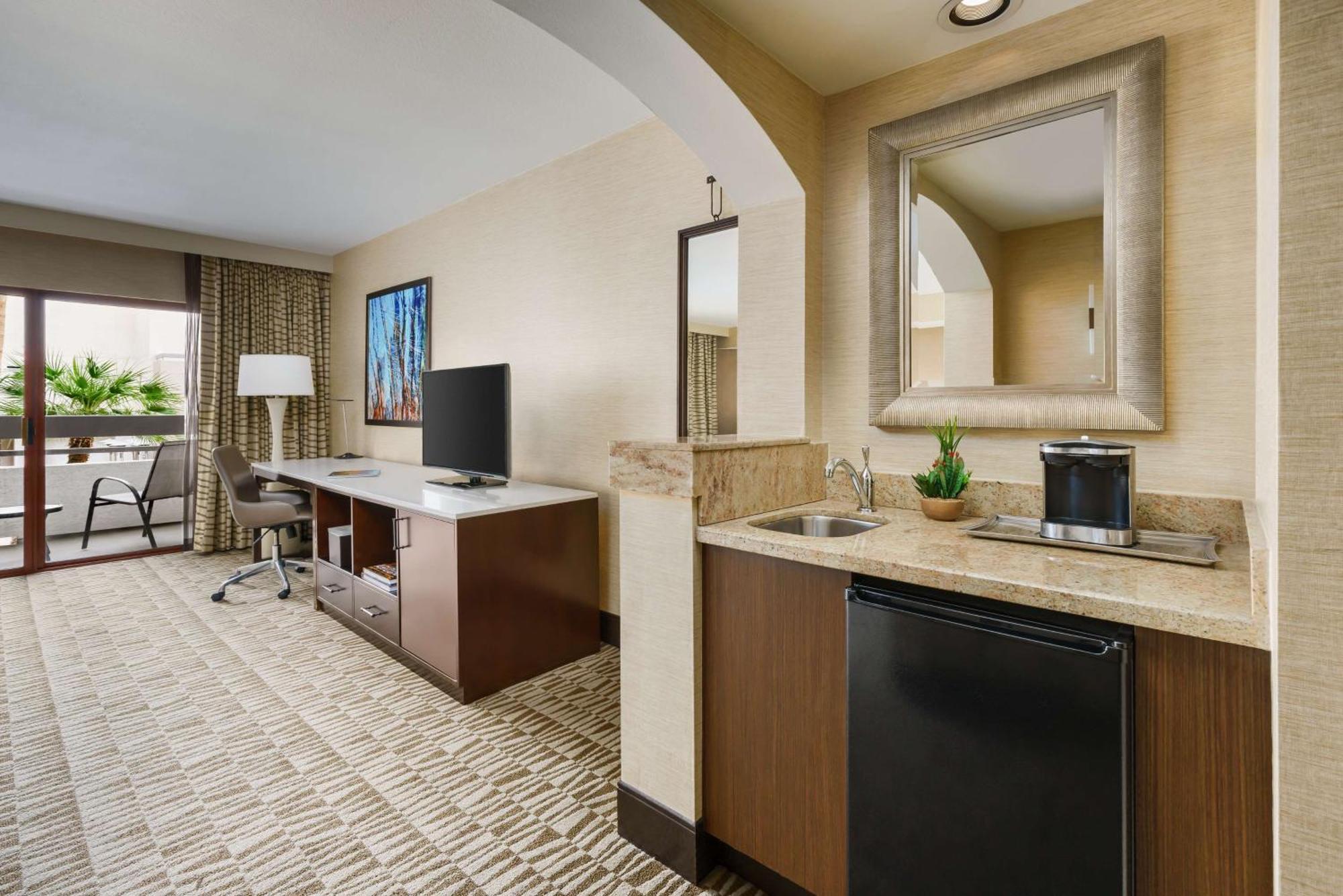 Hilton Phoenix Airport Bagian luar foto